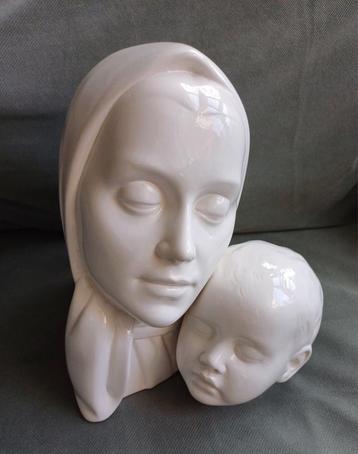 Ronzan Italy, unieke buste, bijzondere sculptuur moeder kind beschikbaar voor biedingen