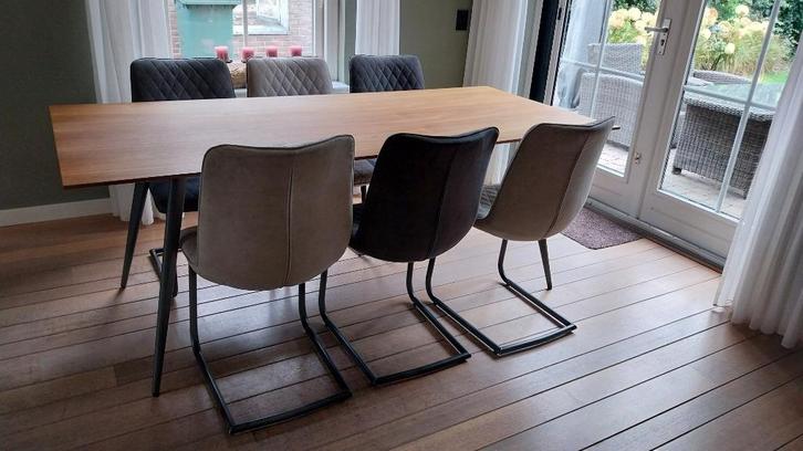 Eetkamertafel met stoelen, Huis en Inrichting, Complete eetkamers, Zo goed als nieuw, 4 tot 6 stoelen, Ophalen