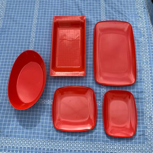 Verschillende rode Mepal schalen – retro design – nieuwstaat, Caravans en Kamperen, Kampeeraccessoires, Nieuw, Ophalen of Verzenden