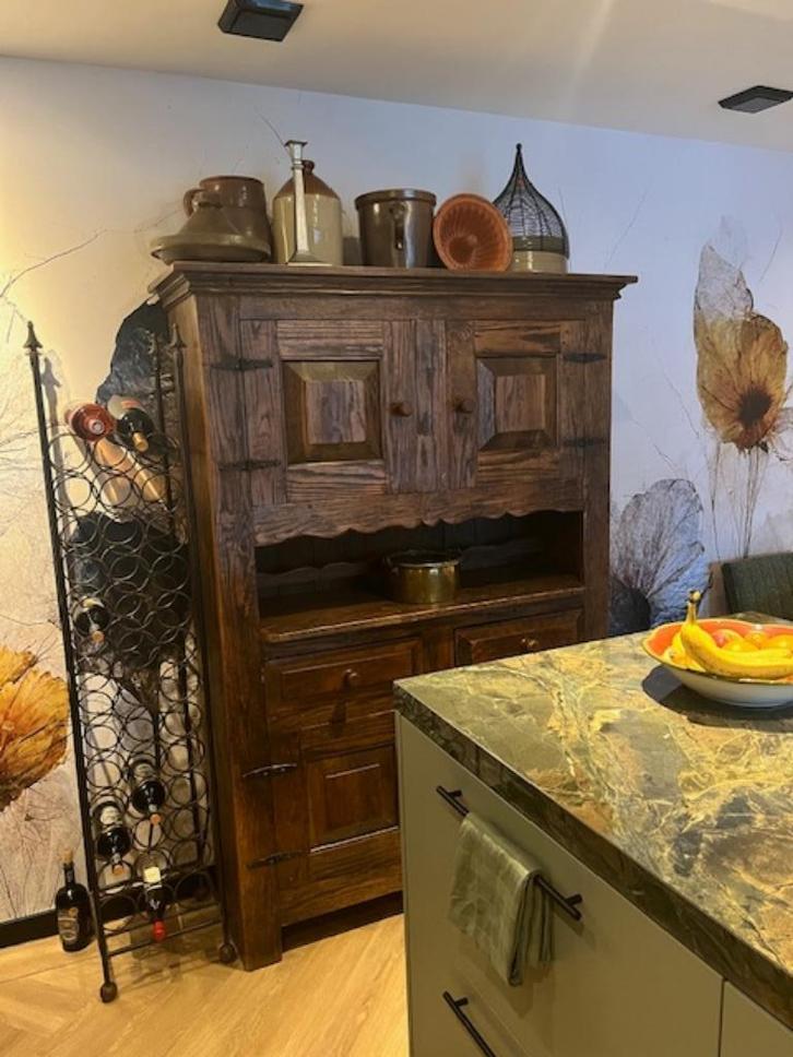 Handgemaakte eiken buffetkast, Huis en Inrichting, Kasten | Buffetkasten, Gebruikt, 150 tot 200 cm, 100 tot 150 cm, 25 tot 50 cm
