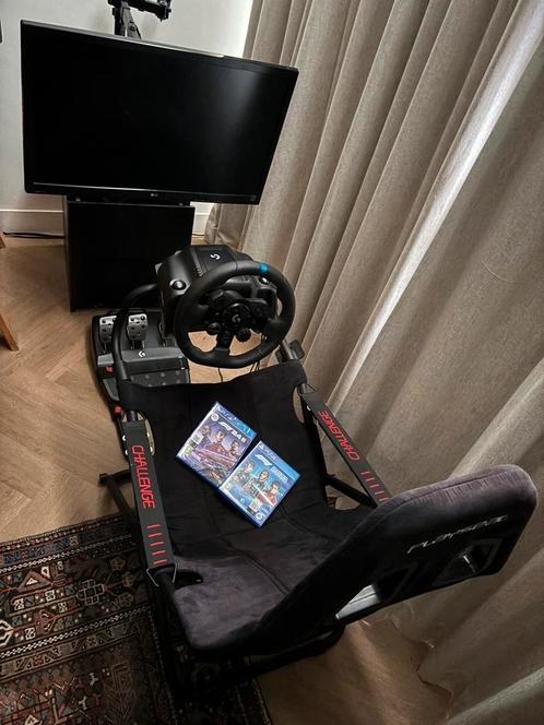 Logitech G923, playseat challenge, f1 2024, Spelcomputers en Games, Spelcomputers | Sony PlayStation Consoles | Accessoires, Zo goed als nieuw