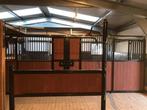 voorwand + tussenwand hooikast, Stalling
