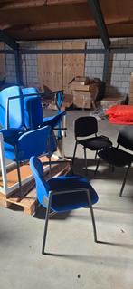 Stapelbare stoelen - 10 stuks - blauw en zwart, Gebruikt, Blauw, Ophalen of Verzenden, Stof