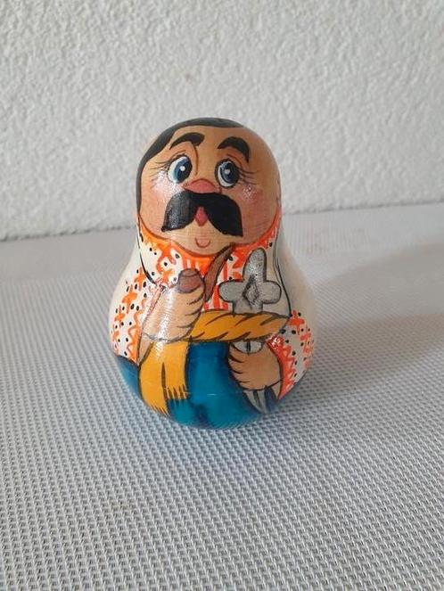 Duikelaar Russisch popje met geluid., Kinderen en Baby's, Speelgoed | Poppen, Zo goed als nieuw, Ophalen of Verzenden