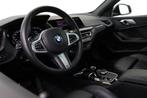 BMW 1-serie M135i xDrive High Executive Automaat / Panoramad, Auto's, BMW, Te koop, Benzine, Hatchback, Gebruikt