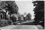 Pieterburen - Hoofdstraat, mensen, Groningen, Gelopen, Ophalen of Verzenden