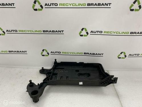 Accubak Audi A3 Volkswagen Golf 7 ORIGINEEL 5Q0915321H, Auto-onderdelen, Accu's en Toebehoren, Gebruikt, Ophalen of Verzenden