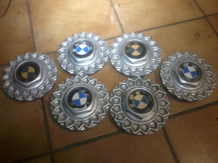 Bmw oldtimer honinggraat centercaps, Auto diversen, Overige Auto diversen, Ophalen