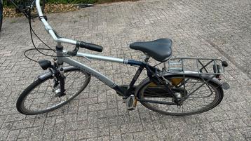 Herenfiets opknapper beschikbaar voor biedingen