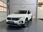 Volkswagen T-ROC 1.5 TSI Life Edition FABRIEK GARANTIE, Auto's, 1498 cc, 4 cilinders, 150 pk, Leder en Stof