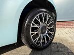 Fiat 500 1.0 Hybrid *carplay *navi *climate *cruise *16 inch, Voorwielaandrijving, Stof, Gebruikt, Zwart