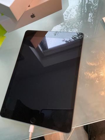 iPad 8e Gen 2020, 32GB Wifi - Zo goed als nieuw! beschikbaar voor biedingen