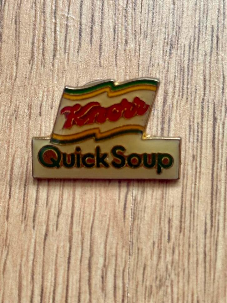 Knorr Quick Soup Vintage Pin, Verzamelen, Speldjes, Pins en Buttons, Gebruikt, Speldje of Pin, Overige onderwerpen, Ophalen of Verzenden