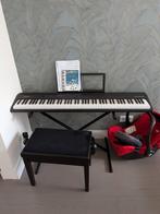 Roland go keys 88 with bench, Muziek en Instrumenten, Piano's, Ophalen of Verzenden, Zo goed als nieuw, Zwart