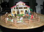 Playmobil manege met paarden en toebehoren, set no 42, Ophalen, Zo goed als nieuw, Los playmobil