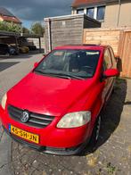 Volkswagen Fox 1.4 55KW 2006 Rood, Auto's, Voorwielaandrijving, 74 pk, 4 cilinders, 4 stoelen