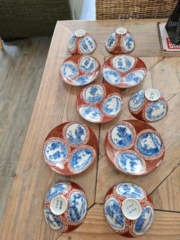 6 antieke Porseleinen Japanse kop en schotels 19de eeuws beschikbaar voor biedingen