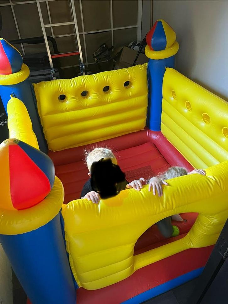 Springkussen klein, Kinderen en Baby's, Speelgoed | Buiten | Springkussens, Zo goed als nieuw, Ophalen