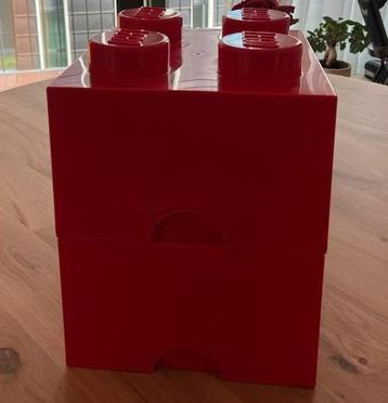 Lego opbergbox (2 stuks) rood nieuwstaat beschikbaar voor biedingen
