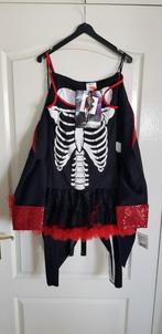 Sexy carnavals of Halloween pakje. Compleet setje maat 32, Ophalen of Verzenden, Nieuw, Maat 34 (XS) of kleiner, Halloween