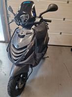 Nette originele piaggio Zip sp 2000, Fietsen en Brommers, Scooters | Piaggio, Ophalen, Gebruikt, Maximaal 45 km/u, Zip
