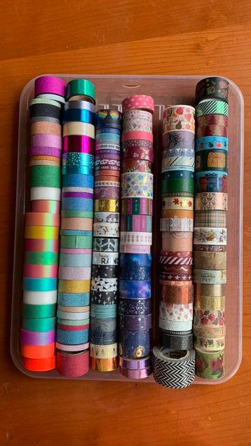 140 rolletjes washi tape, meeste ongebruikt beschikbaar voor biedingen