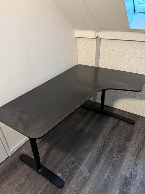 Ikea Bekant bureautafel 160 bij 110, Huis en Inrichting, Bureaus, In hoogte verstelbaar, Ophalen