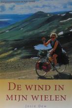 De Wind In Mijn Wielen - Josie Dew BOEK 9789069746142, Boeken, Ophalen of Verzenden, Gelezen, Josie Dew, Europa