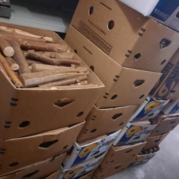 11 bananendozen kurkdroog brand/jacuzzi/kachel-hout beschikbaar voor biedingen