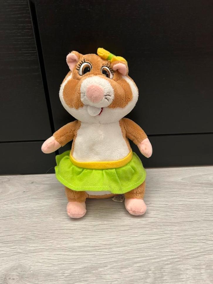 AH hamster knuffel Ballerina Paas hamster, Kinderen en Baby's, Speelgoed | Knuffels en Pluche, Nieuw, Overige typen, Ophalen of Verzenden