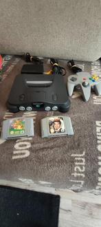 nintendo 64 met controller en 2 games, Ophalen of Verzenden, Zo goed als nieuw, Met 1 controller, Met games