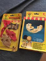 Vintage PITCHOU kleertjes/ meubeltje Nieuw., Ophalen of Verzenden