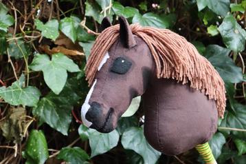 Prachtige hobbyhorse / stokpaard beschikbaar voor biedingen