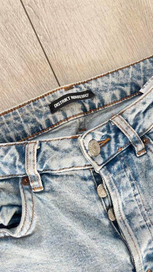 DISTRIKT NØRREBRO jeans – W27 L28 – als nieuw!, Kleding | Dames, Spijkerbroeken en Jeans, Zo goed als nieuw, W27 (confectie 34) of kleiner