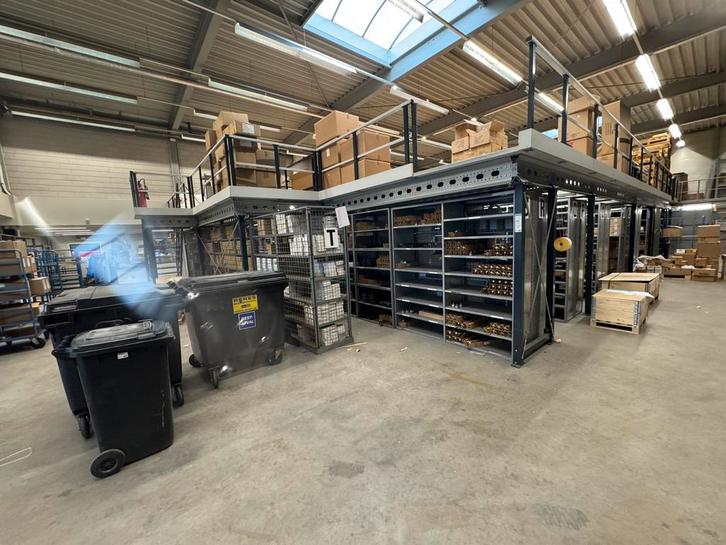 Grote entresolvloer, verdiepingsvloer, mezzanine, Doe-het-zelf en Verbouw, Steigers, Overige typen, 5 meter of hoger, Ophalen