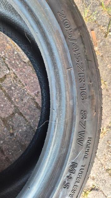 Delinte Autoband M+S beschikbaar voor biedingen