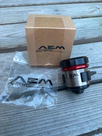 AEM Factory Remvloeistof Reservoir Titanium Nieuw beschikbaar voor biedingen