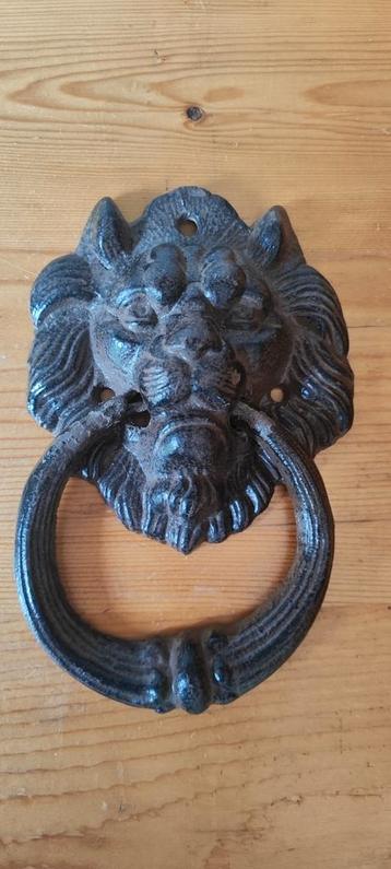 Gietijzeren vintage deurklopper leeuw, 18x12x4 cm  beschikbaar voor biedingen