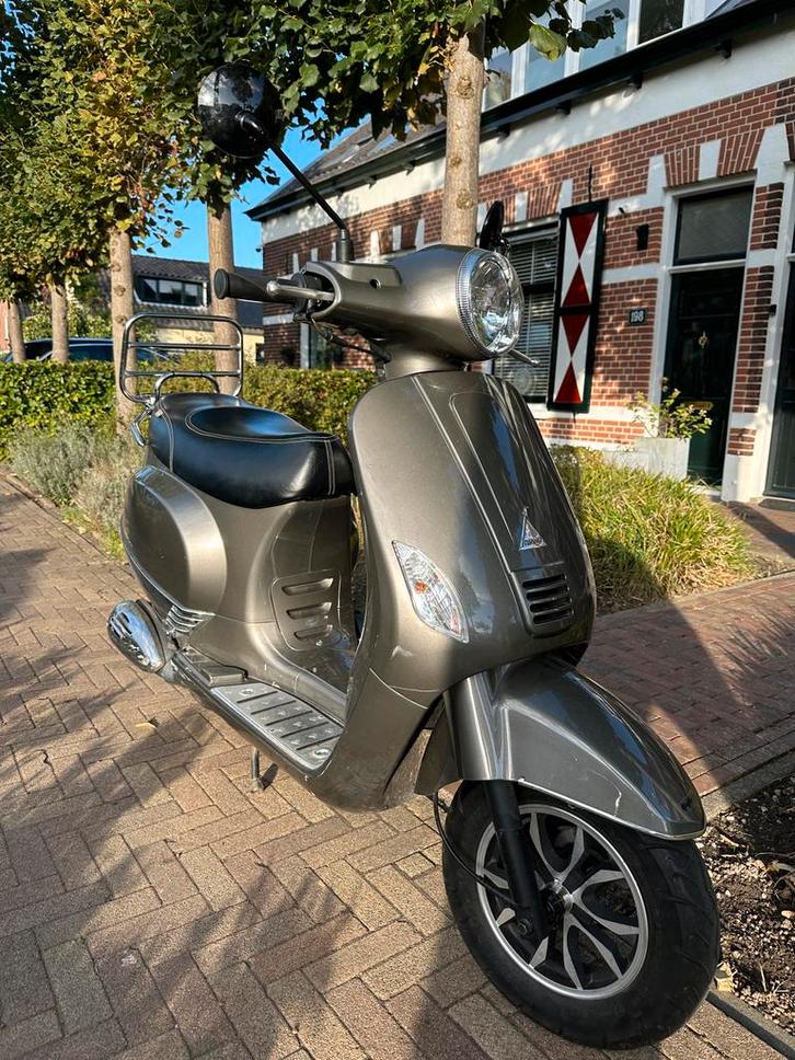 Betrouwbare Turbho RL50 Scooter - Lage KM Stand!, Fietsen en Brommers, Brommeronderdelen | Scooters, Zo goed als nieuw, Overige merken