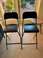 2 klapstoelen zwart bartafelstoel hoge tafel, Huis en Inrichting, Barkrukken, 2 krukken, Ophalen, Zo goed als nieuw, 60 tot 90 cm