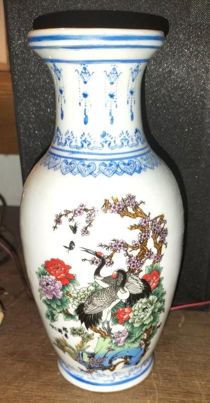 Vintage Chinese Vaas met Kraanvogels, Antiek en Kunst, Antiek | Vazen, Ophalen of Verzenden