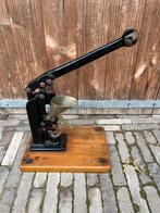 Antieke tablettenpers, Antiek en Kunst, Antiek | Gereedschap en Instrumenten, Ophalen