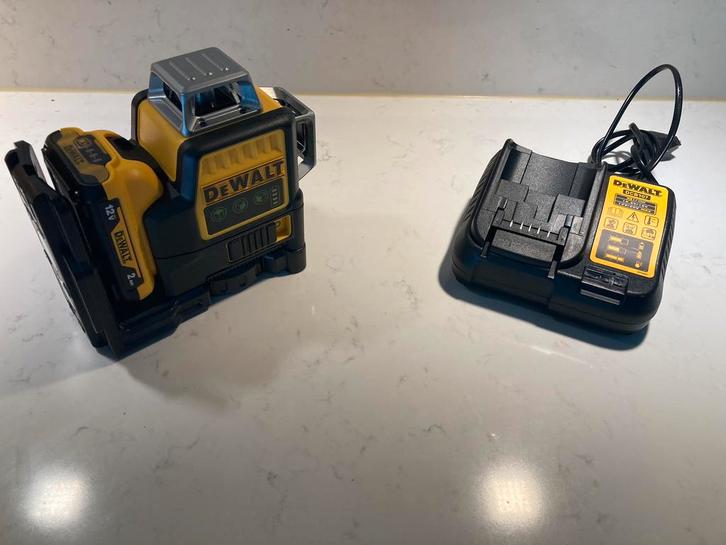 DeWalt DW089LG groene zelf nivellerende 360 graden laser, Doe-het-zelf en Verbouw, Meetapparatuur, Zo goed als nieuw, Overige meters