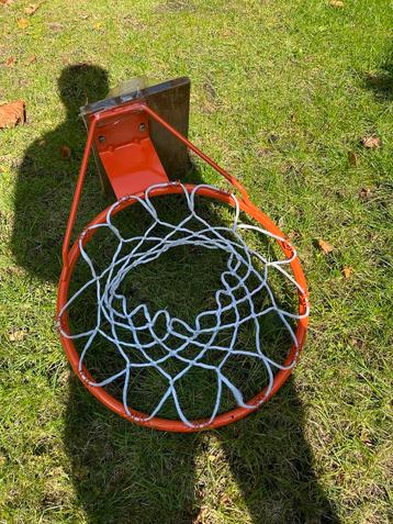 Nieuwe basketbalkorf - nooit gebruikt! beschikbaar voor biedingen
