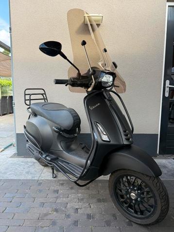 Vespa sprint notte 2020 Brom 16622 kilometer beschikbaar voor biedingen