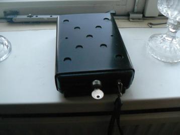 Caravan accessoires beschikbaar voor biedingen