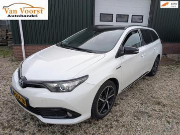 Toyota Auris Touring Sports 1.8 Hybrid Dynamic camera naviga beschikbaar voor biedingen