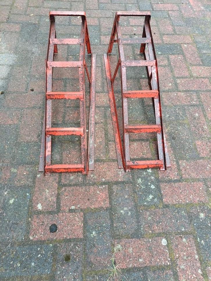 Stalen Oprijbokken / Oprijsteunen - Robuust, Auto diversen, Krikken, Gebruikt, Ophalen of Verzenden