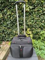 Wenger Patriot laptop trolley tot 17 inch, Ophalen, 17 inch of meer, Zo goed als nieuw, Trolleytas