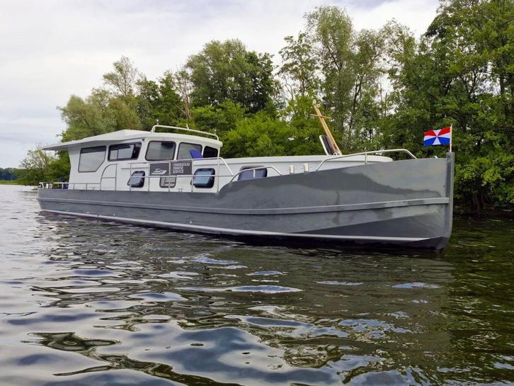 Luxe-Motor 14.95 - Stijlvol en Zelfvoorzienend Varen, Watersport en Boten, Motorboten en Motorjachten, Gebruikt, Staal, 12 meter of meer